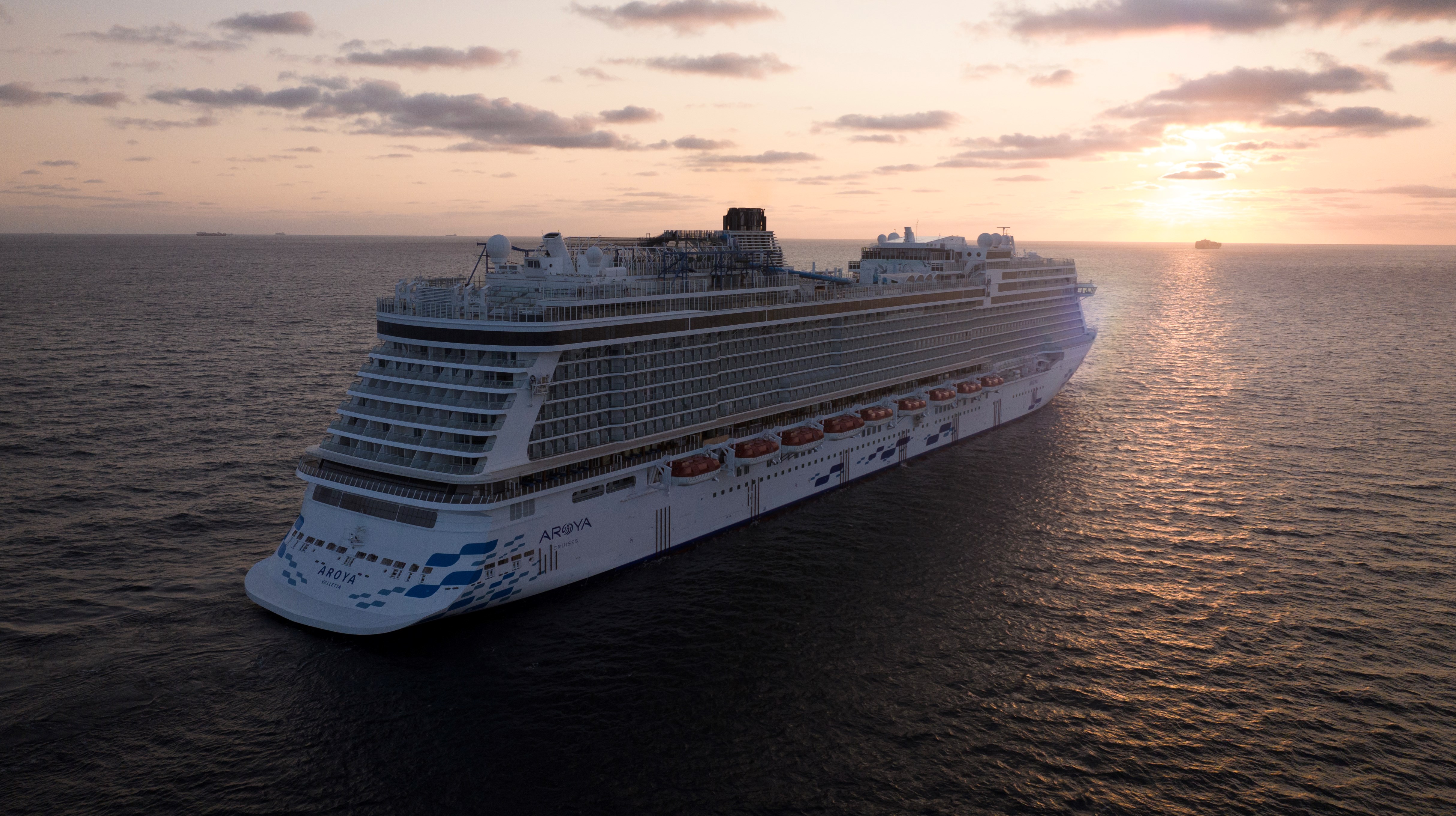 istanbul-hareketli-aroya-cruises-ile-vizesiz-ege’nin-incileri--suveys-kanali--sarm-el-seyh
