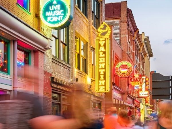 Jazz & Blues & Country & Rock’n Roll Müziğinin Peşinde Amerika Atlanta Nashville Memphis New Orleans Houston San Antonio Türk Hava Yolları 9 Gece 