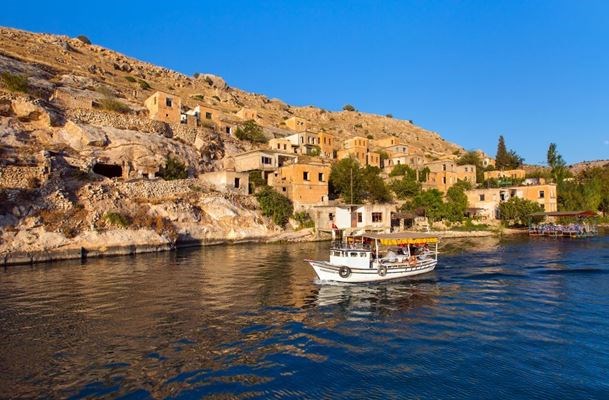 antalya-cikisli-ucakli-gap-turu-4-gece