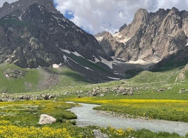 ucakli-hakkari-ve-cilo-buzullari-turu-3-gece