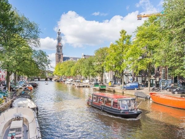 amsterdam-ruyasi