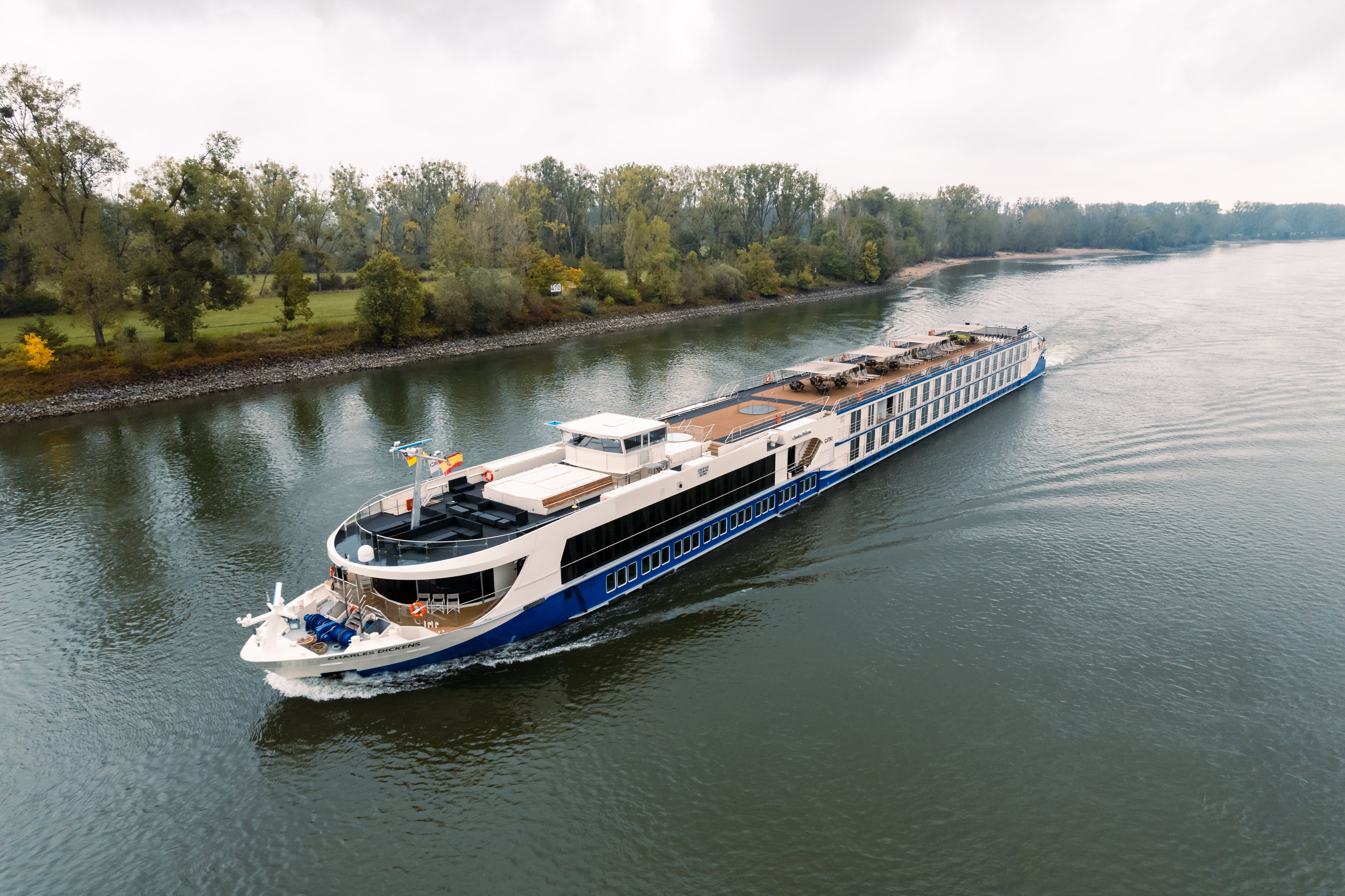 charles-dickens-gemisi-ile-ren-nehrinde-amsterdam-strazburg-koln-ve-frankfurt