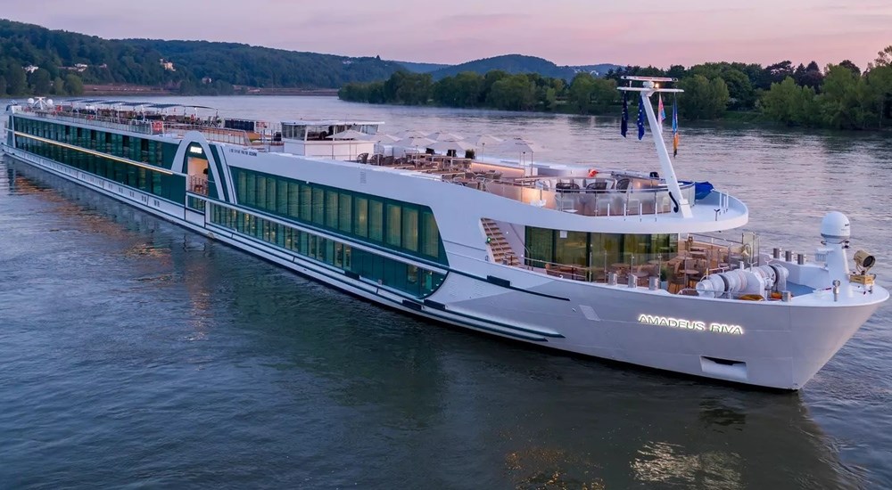 deluxe-amadeus-riva-ile-4-nehir-11-sehir