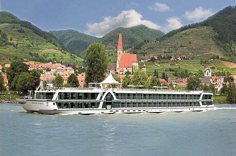 Amadeus Diamond ile Seine Nehri ve Normandiya