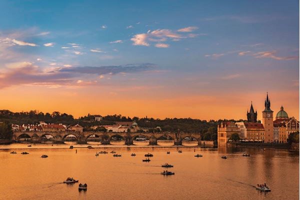 Prag Pegasus Havayolları 3 Gece