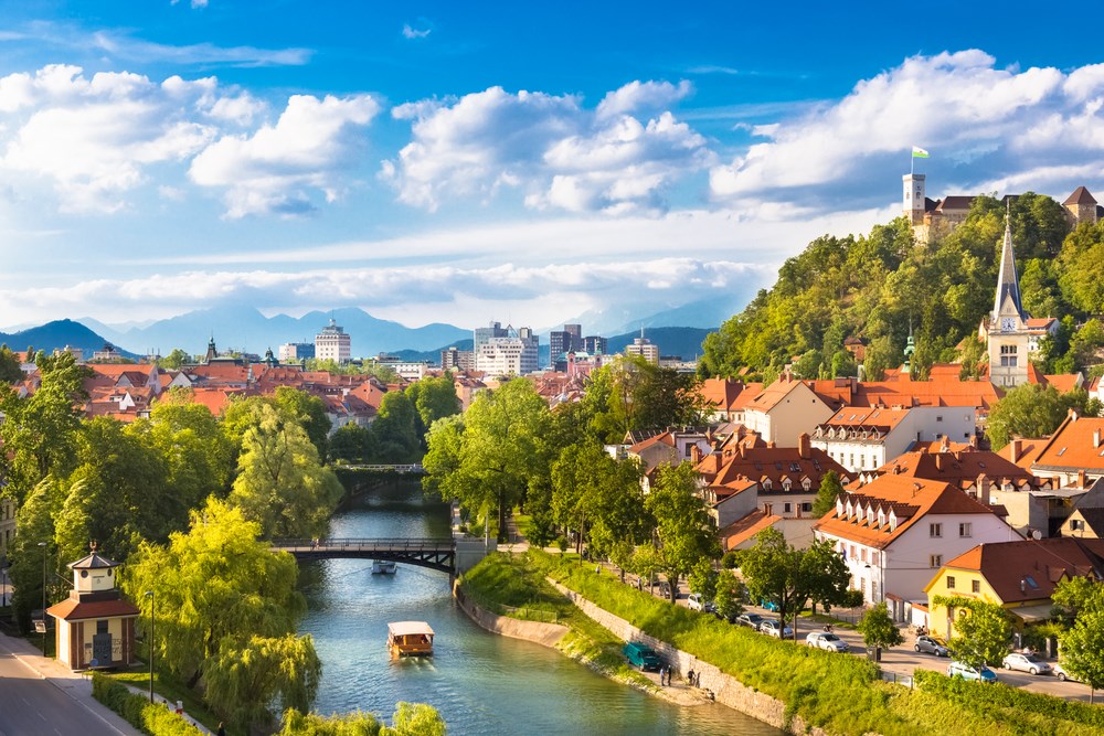Tuna'dan Alplere Orta Avrupa Masalı (Budapeşte-Bratislava-Salzburg-Graz-Ljubljana) Pegasus Havayolları  7 Gece