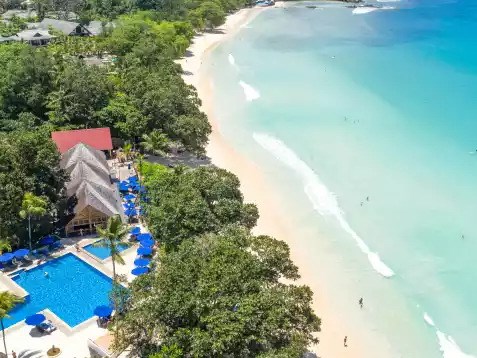 Berjaya Beau Vallon Resort 4* Standard oda- oda+kahvaltı konaklama 5 Gece ( THY)