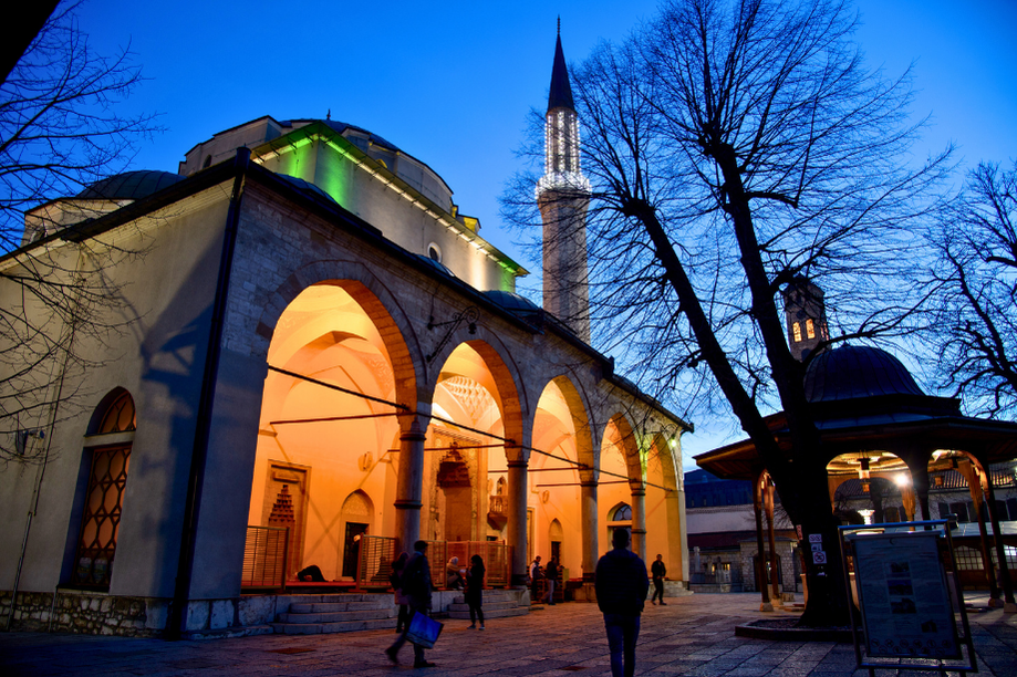 Gazi Hüsrev Bey Camii