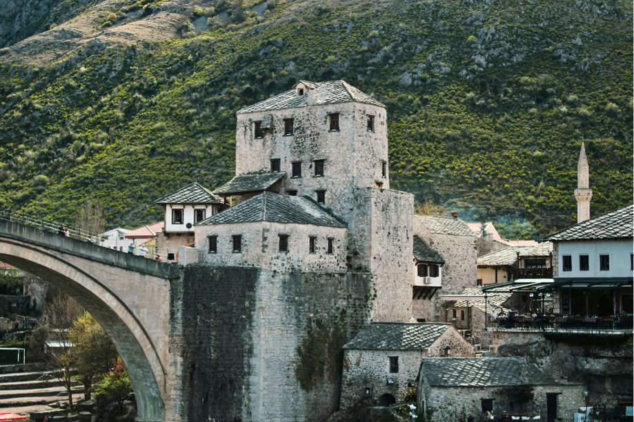 Mostar Köprüsü’nü kim yaptı