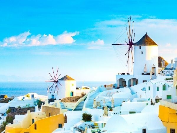 Çeşme Hareketli Gemini ile Yunan Adaları 3 Gece 4 Gün
