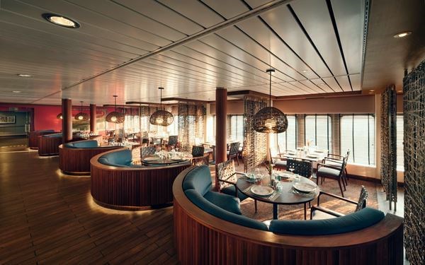 Selectum Blu ile Yunan Adaları 3 Gece 4 Gün Kapı Vizeli