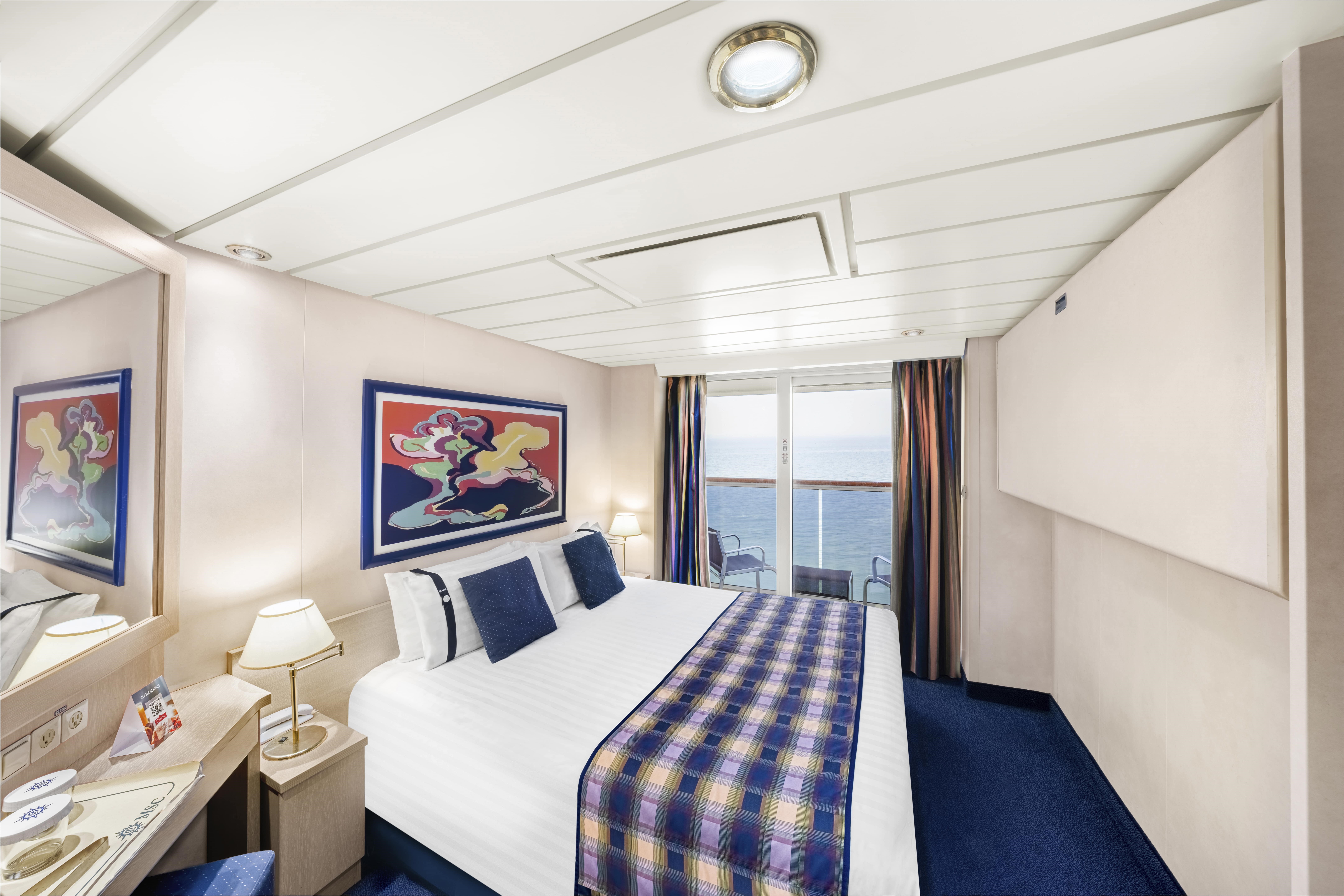 İstanbul hareketli MSC Lirica ile Ege ve Akdeniz
