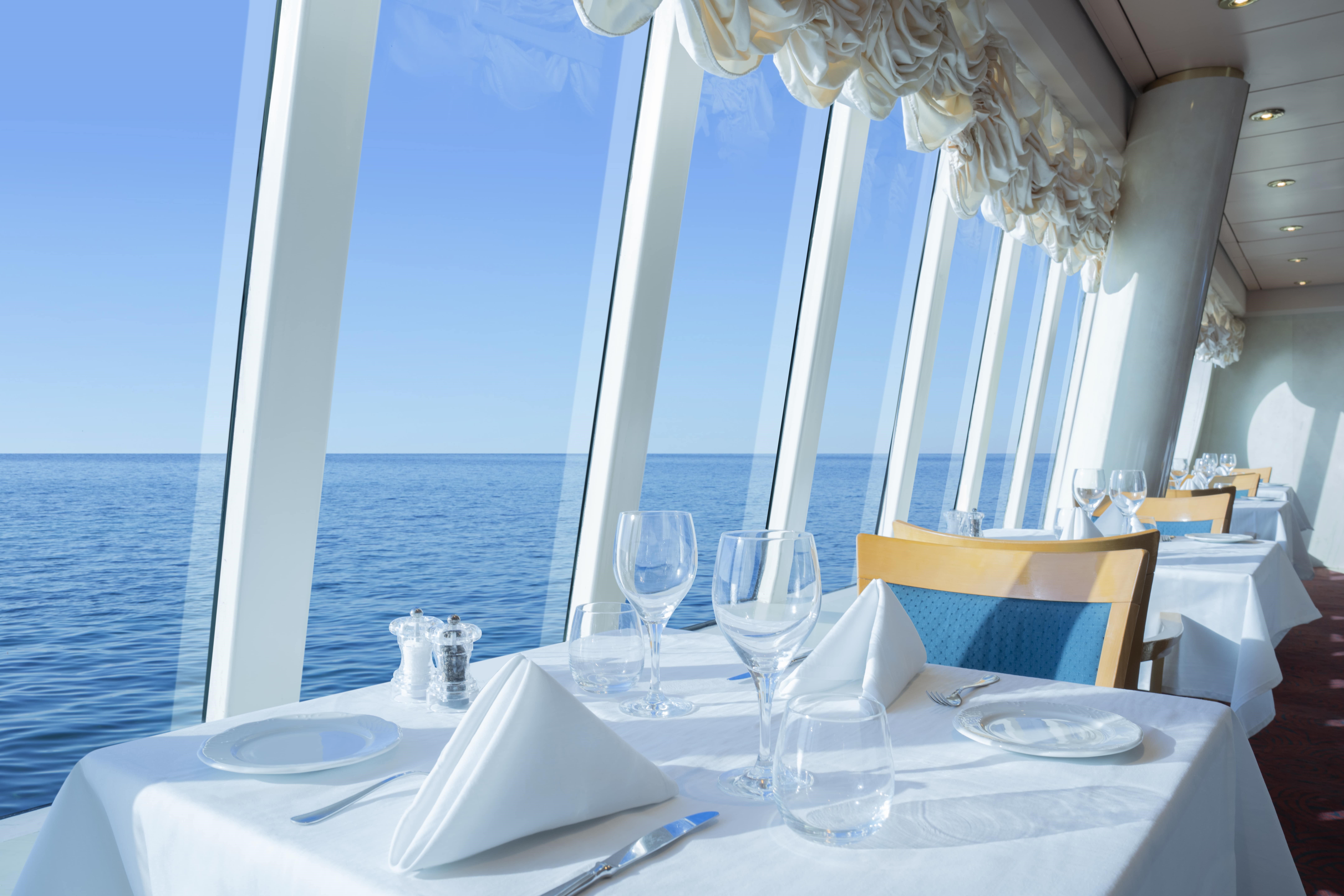 İstanbul hareketli MSC Lirica ile Ege ve Akdeniz