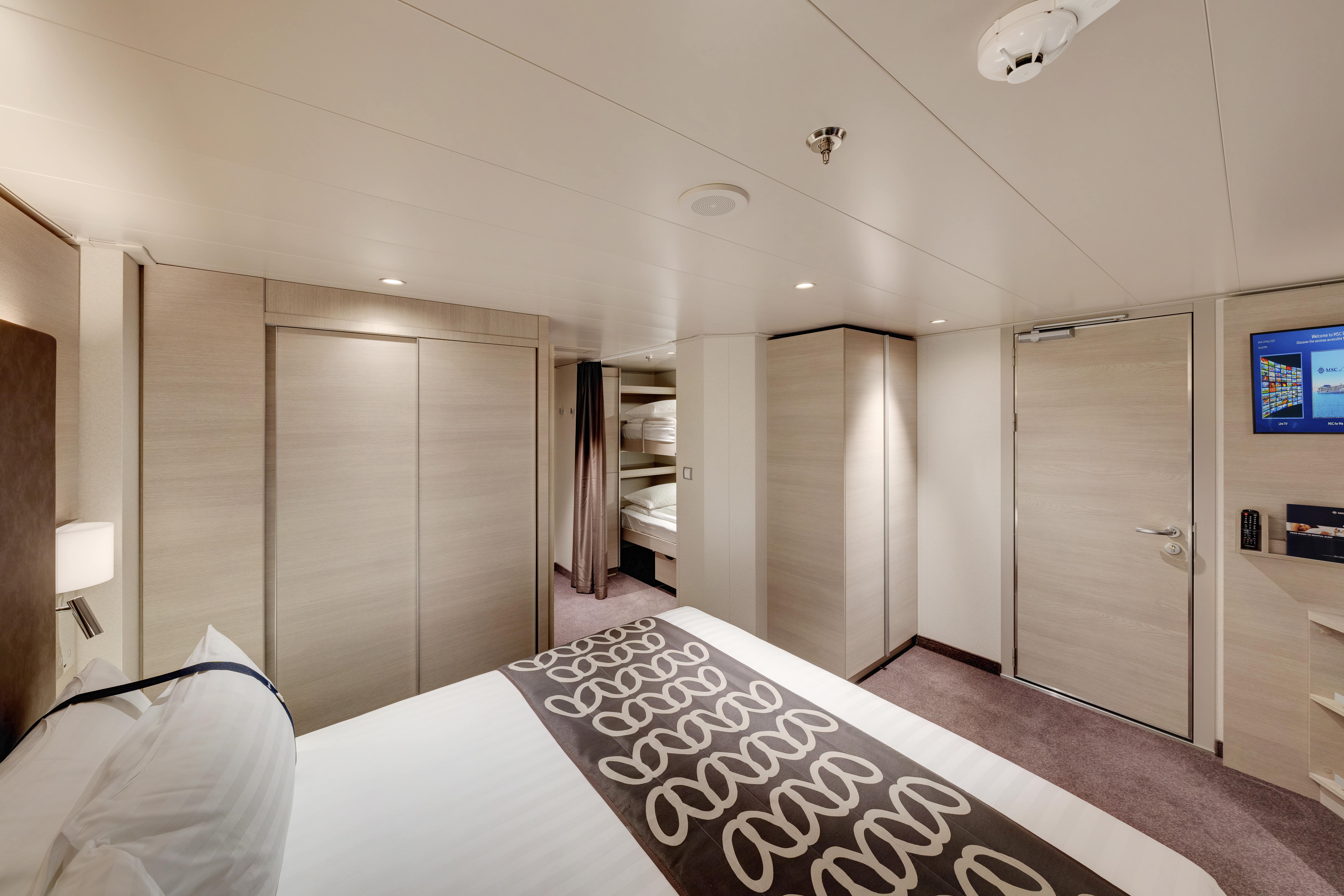 İzmir Çıkışlı MSC Euribia ile Norveç Fiyortları