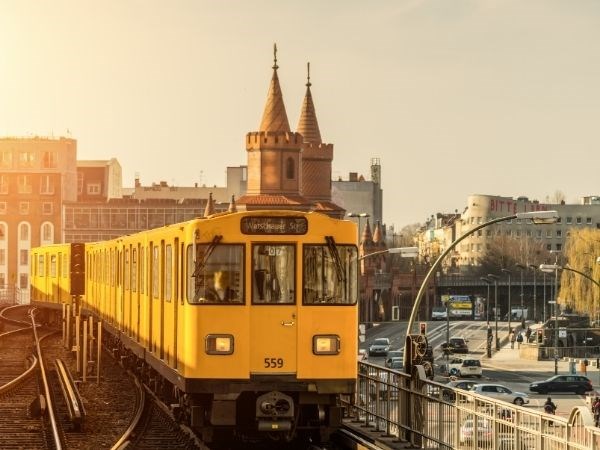 Bir Berlin Masalı Turu A Jet Hava Yolları 3 Gece