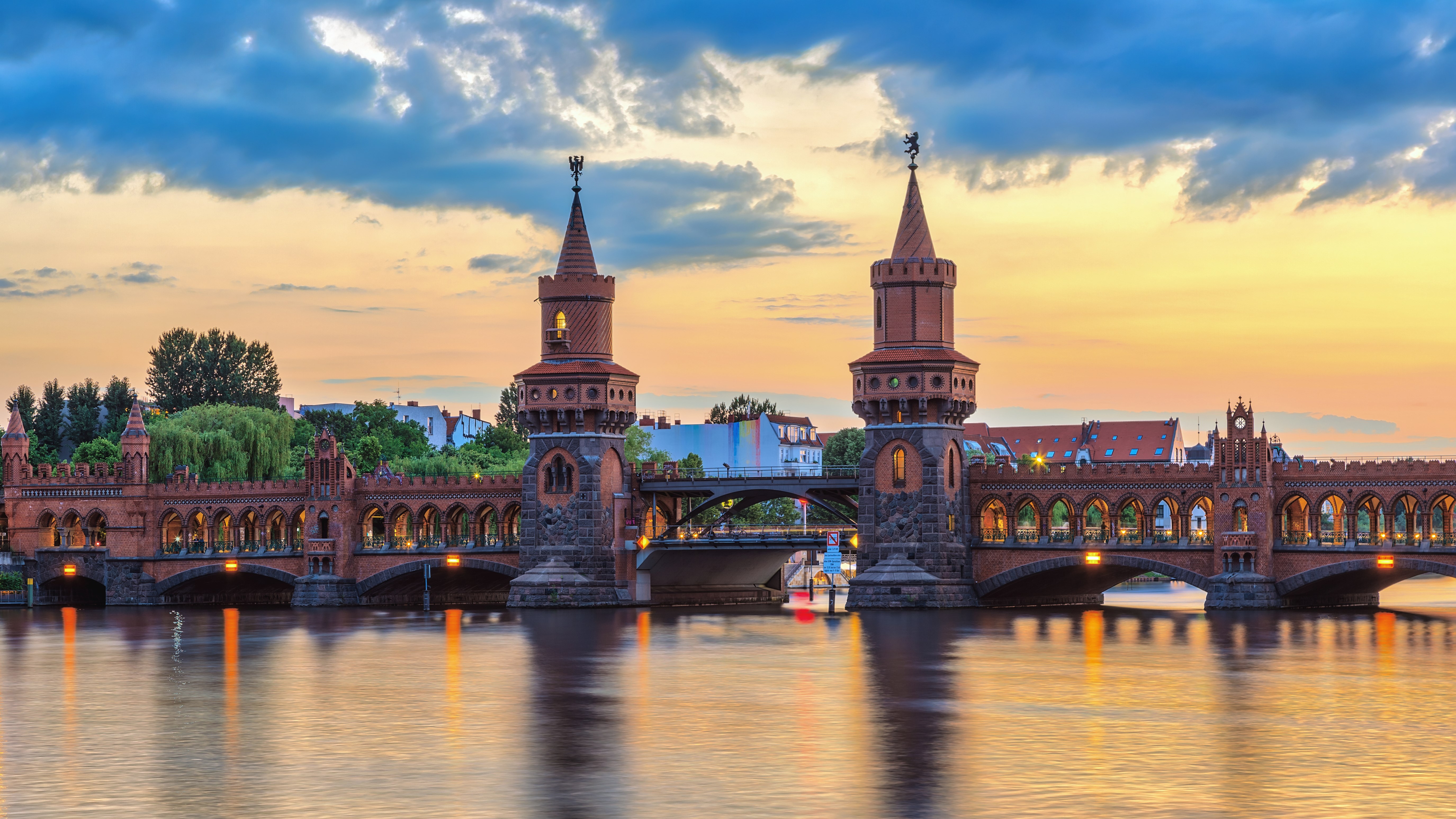 **Yılbaşı Özel** Süper Promo Orta Avrupa Berlin Prag Rotası Türk Hava Yolları 4 Gece 