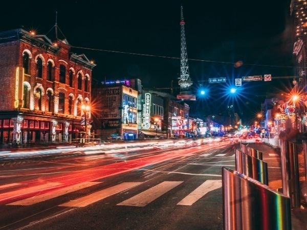 Jazz & Blues & Country & Rock’n Roll Müziğinin Peşinde Amerika Atlanta Nashville Memphis New Orleans Houston San Antonio Türk Hava Yolları 9 Gece 