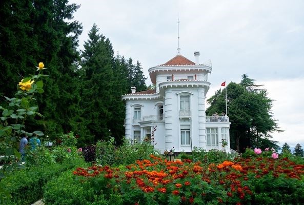 Ankara Çıkışlı Karadeniz Rüzgarı ve Batum Turu 4 Gece Otel Konaklama