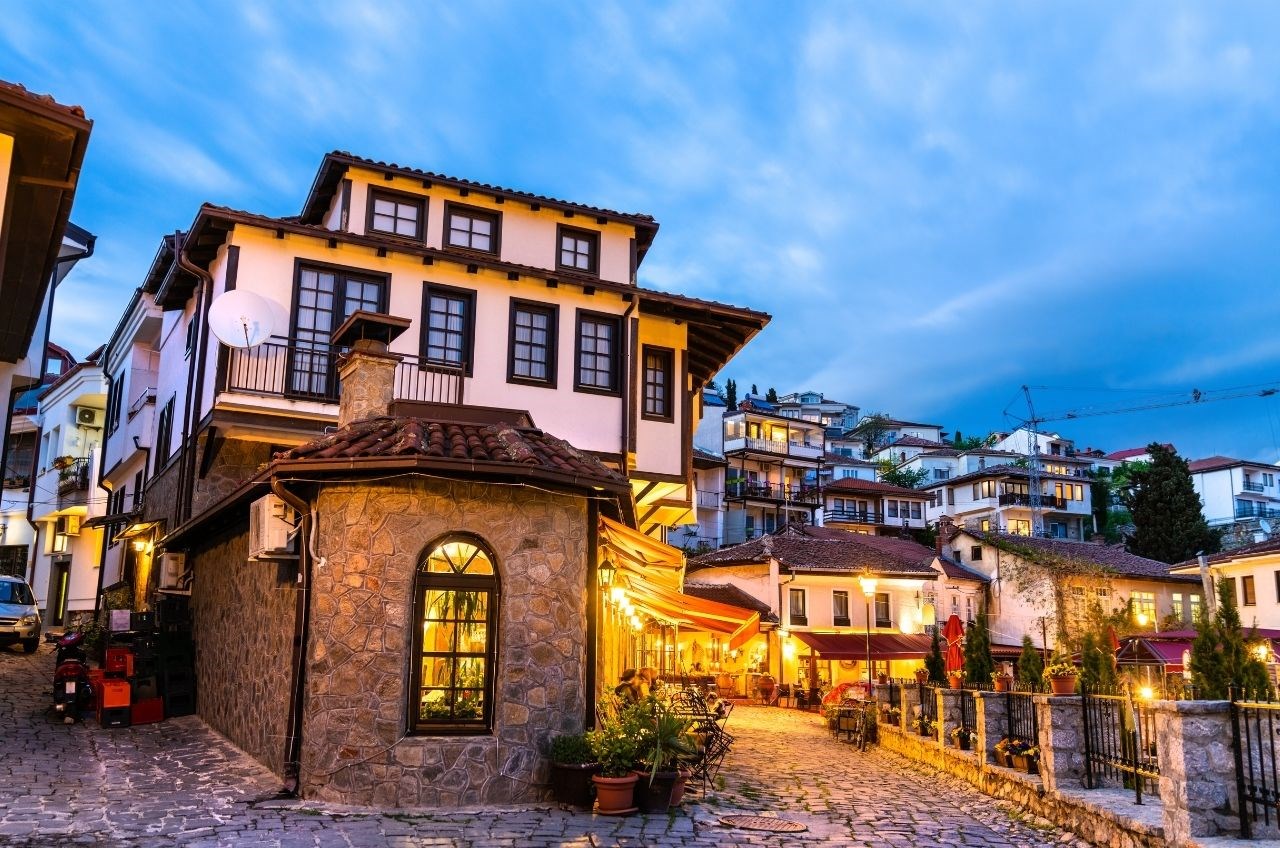  Balkan'da 4 Ülke (Makedonya-Arnavutluk-Karadağ-Bosna Hersek)  Ajet Havayolları  5 gece