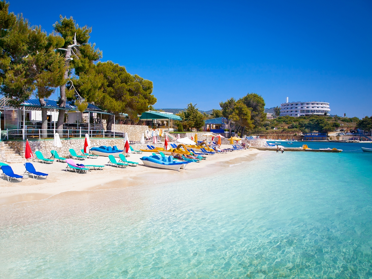 Mavi - Yeşil Arnavutluk Panorama Turu Pegasus Havayolları İle 3 Gece 