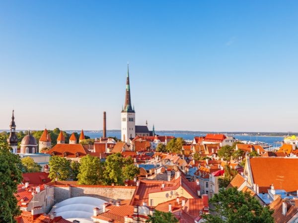 Büyük Baltıklar ve İskandinavya Fiyortlar Türk Hava Yolları 12 Gece