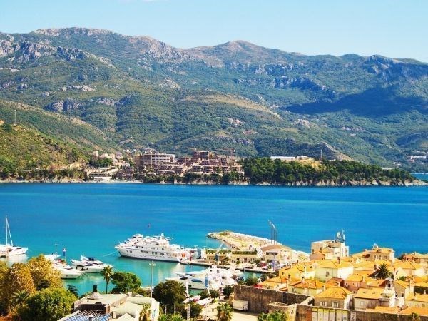 **Kurban Bayramı Özel**  Ankara Hareketli  Budva  Turu Pegasus Havayolları ile 3 Gece
