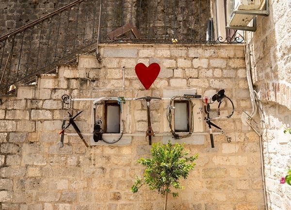 Budva Panorama Turu Türk Hava Yolları ile 3 gece 4* Viola Otel vb