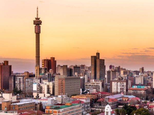 Görkemli Güney Afrika ve Safari Johannesburg Sun City Pilanesberg Cape Town Türk Hava Yolları 7 Gece 