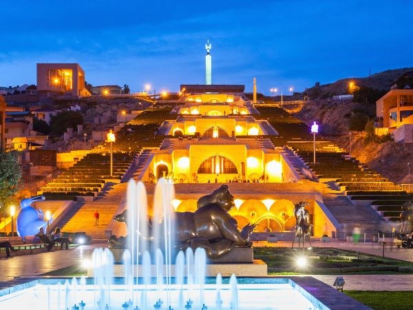 Uçaklı Gürcistan Ermenistan Turu 6 Gece