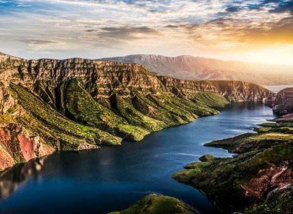 Uçaklı Hakkari Şırnak Van Turu 3 Gece