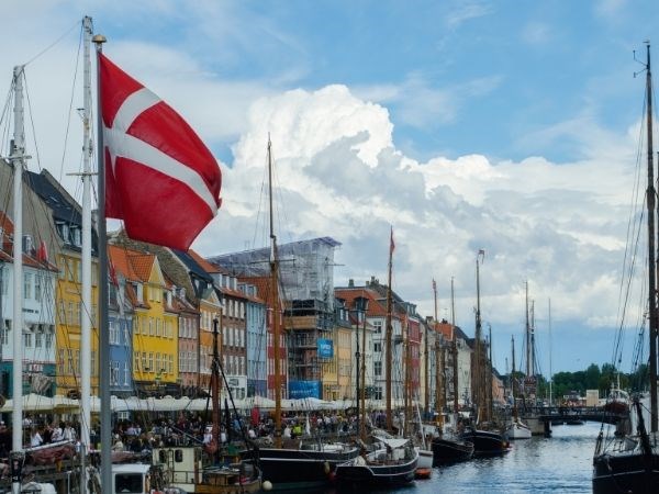 Dolu Dolu İskandinav Üçlüsü Danimarka Norveç İsveç Türk Hava Yolları 7 Gece