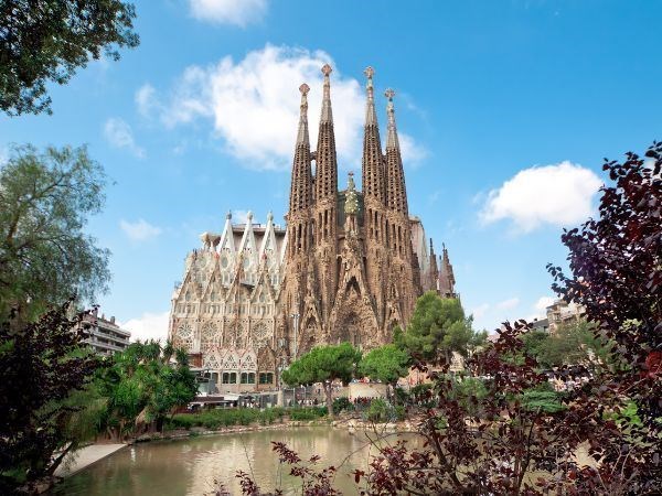**Yılbaşı Özel* Görkemli İspanyol İkilisi Madrid & Barcelona Türk Hava Yolları 4 Gece (Zaragoza Turu Dahil)
