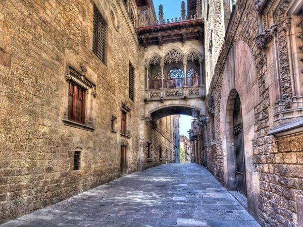 **Yılbaşı Özel* Görkemli İspanyol İkilisi Madrid & Barcelona Türk Hava Yolları 4 Gece (Zaragoza Turu Dahil)