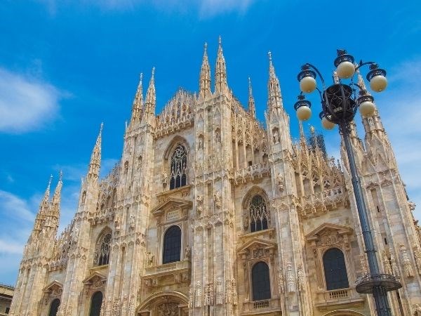 Modanın Başkenti Milano Türk Hava Yolları 3 Gece