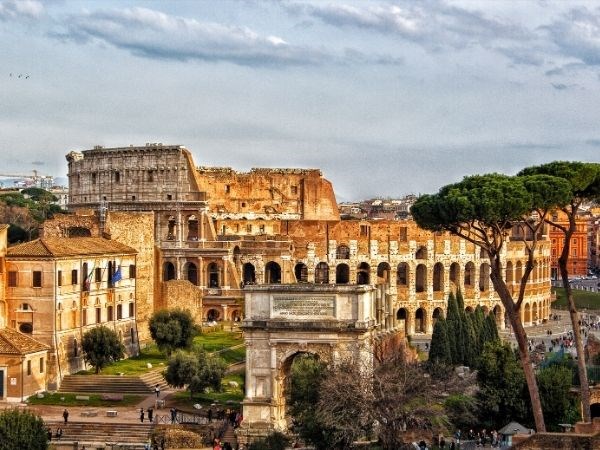 **SÖMESTRE**Roma Türk Havayolları 3 Gece 