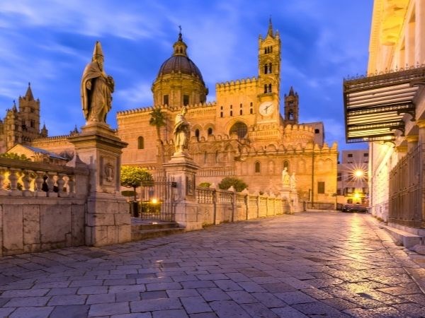 Sicilya (Palermo & Catania) Türk Hava Yolları 4 Gece