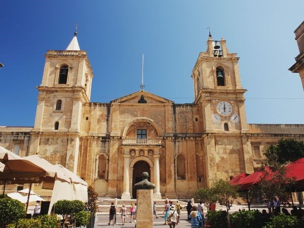 Tarihin Güneşin ve Lezzetin Buluştuğu Cennet Adalar Malta Sicilya Türk Hava Yolları 7 Gece