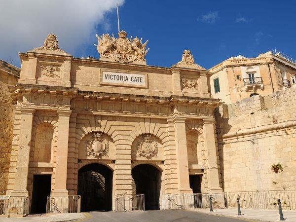 Tarihin Güneşin ve Lezzetin Buluştuğu Cennet Adalar Malta Sicilya Türk Hava Yolları 7 Gece