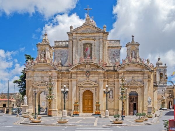 Tarihin Güneşin ve Lezzetin Buluştuğu Cennet Adalar Malta Sicilya Türk Hava Yolları 7 Gece