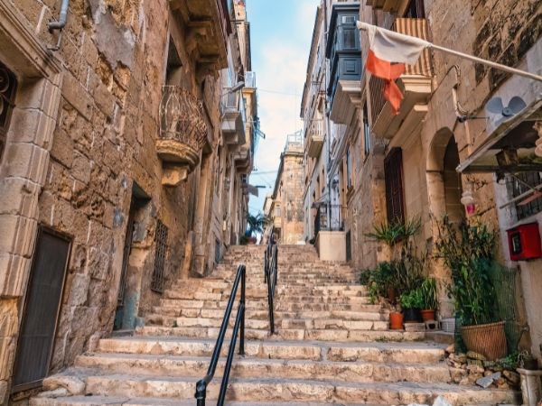 Tarihin Güneşin ve Lezzetin Buluştuğu Cennet Adalar Malta Sicilya Türk Hava Yolları 7 Gece