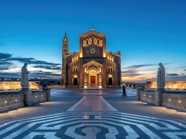 Tarihin Güneşin ve Lezzetin Buluştuğu Cennet Adalar Malta Sicilya Türk Hava Yolları 7 Gece