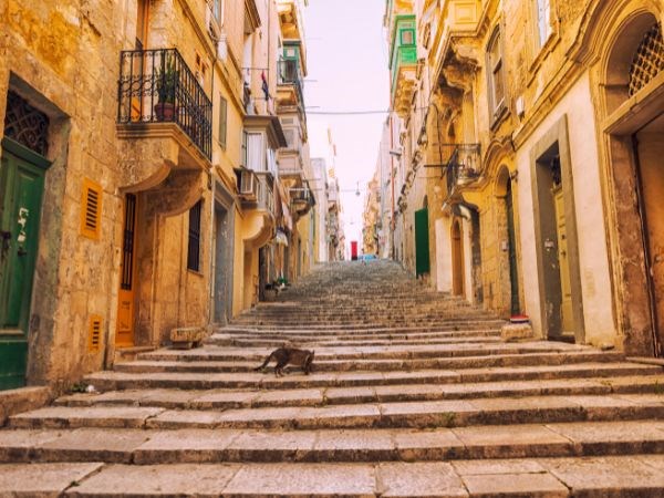 Tarihin Güneşin ve Lezzetin Buluştuğu Cennet Adalar Malta Sicilya Türk Hava Yolları 7 Gece