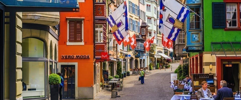Romantik ve Masalsı Kentlerin İzinde Alpler Turu Sun Express Hava Yolları 6 Gece 