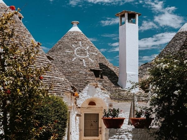 İtalya’nın İki Yakası: Amalfi Kıyıları  Puglia ve Roma Turu Prontotour Özel Sefer 7 Gece 