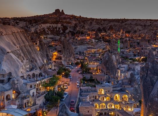 Uçaklı Kapadokya Kayseri Turu 2 Gece Tale Cave