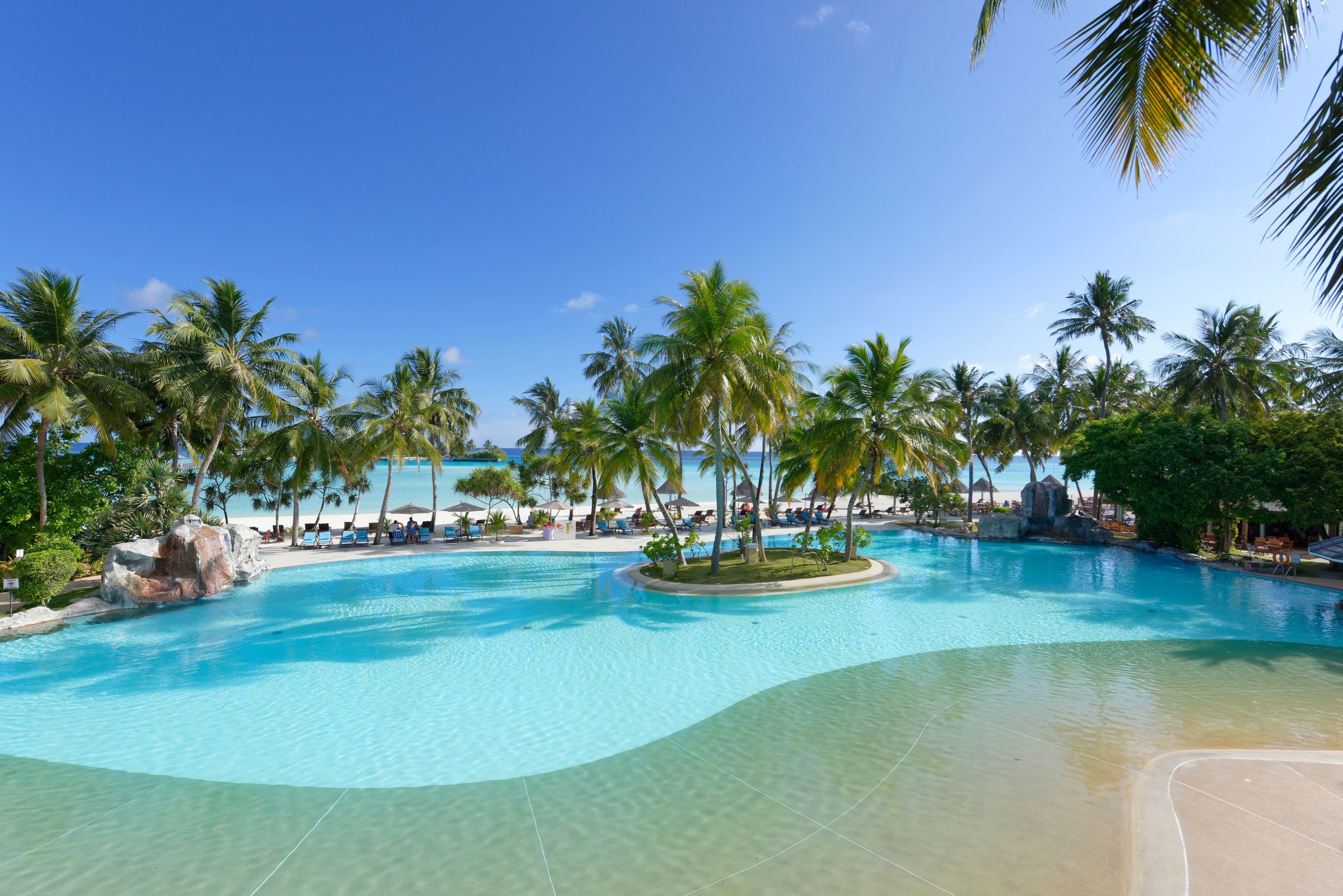 Sun Island Resort & SPA 5*  5 Gece  Beach Villa Tam Pansiyon Konaklama QR