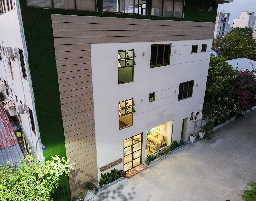Aquzz Inn Hotel 3* deluxe odada oda+kahvaltı konaklama QR 5 Gece (yerel ada)
