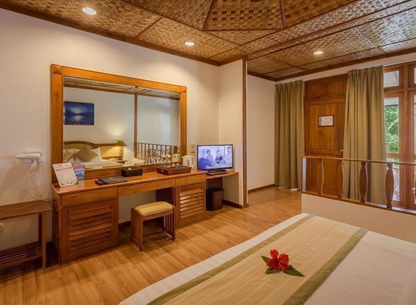 Bandos Island Resort&SPA 4* 5 gece Plaj önü standard oda Tam Pansiyon Konaklama QR