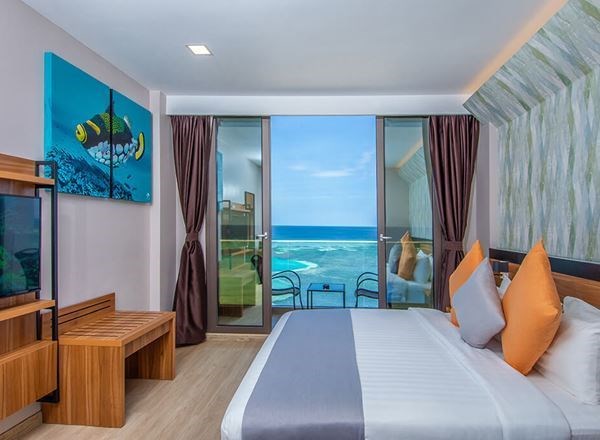 Triton Prestige Seaview & Spa 4* 5 Gece deluxe odada oda+kahvaltı konaklama QR (yerel ada)