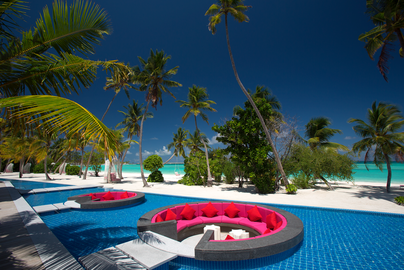 KANDIMA MALDIVES 5 gece  Sky Studio'da her şey dahil Konaklama THY